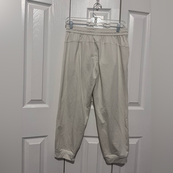 Lululemon Soft Jersey Classic-Fit Mid-Rise Cropped Jogger Heathered Bone Size 6 - Picture 6 of 7